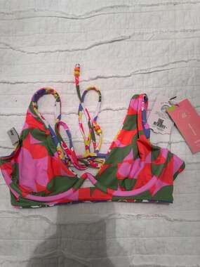 Maaji Women's Retro Floral Reversible Underwire Bikini Top